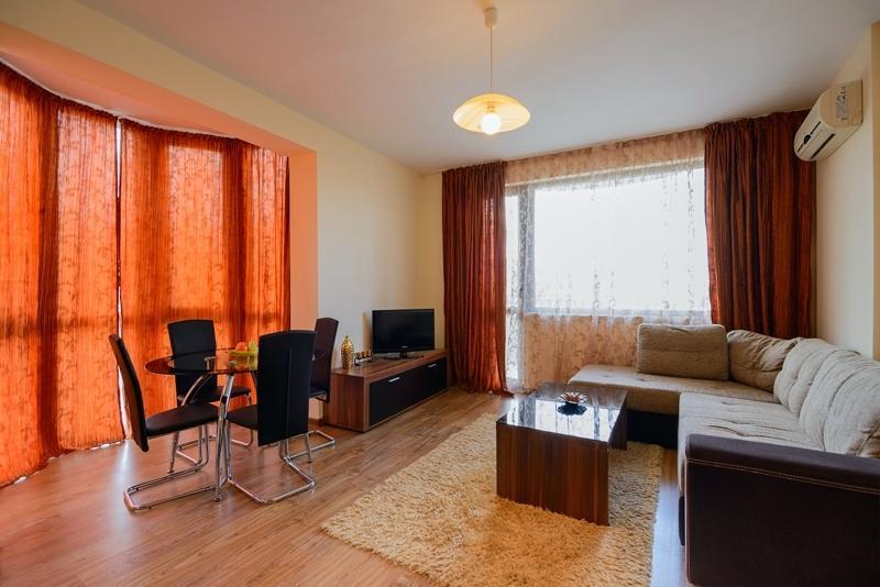 Purple Star Apartments Святые Константин и Елена Номер фото