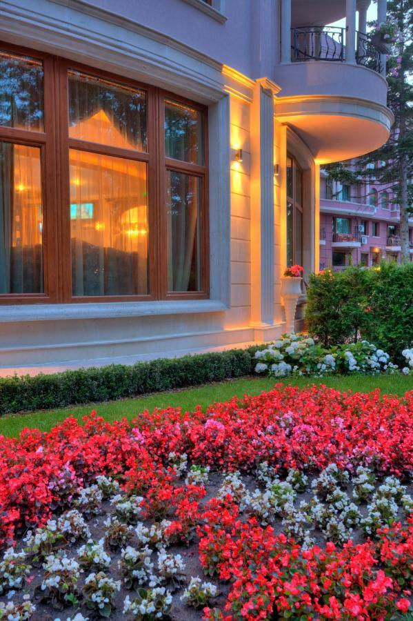 Purple Star Apartments Святые Константин и Елена Экстерьер фото